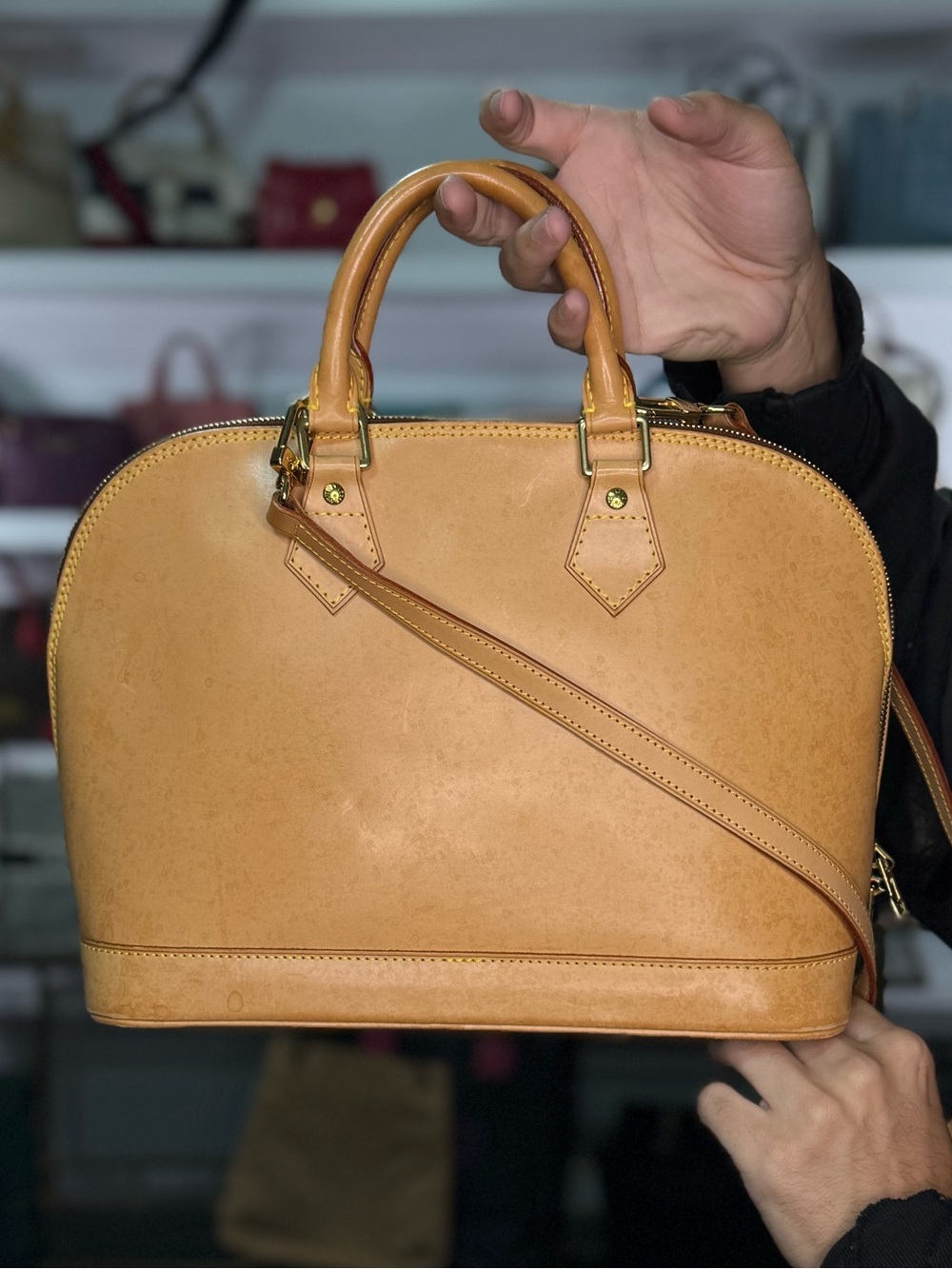 LV Vachetta Alma with Strap